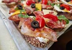 Плато брускети